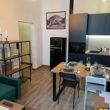 Apartmentsun Loft アパート *